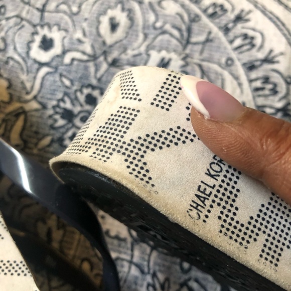 💙💙MK Michael Kors stacked flip flops 💙💙 - Picture 12 of 12